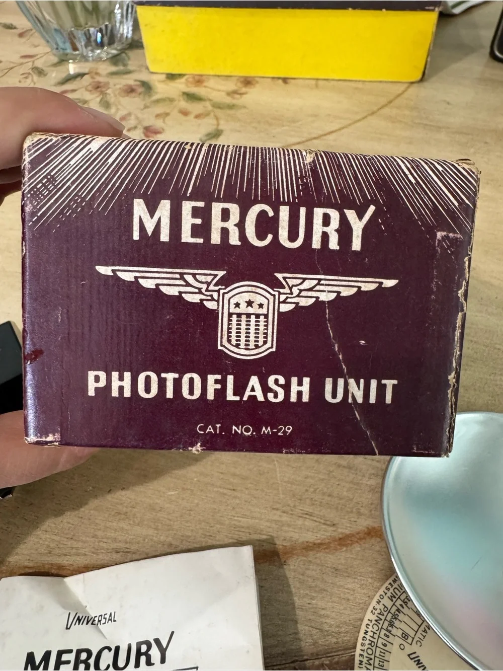 Vintage Mercury Photo Flash Unit - Universal Camera Corp